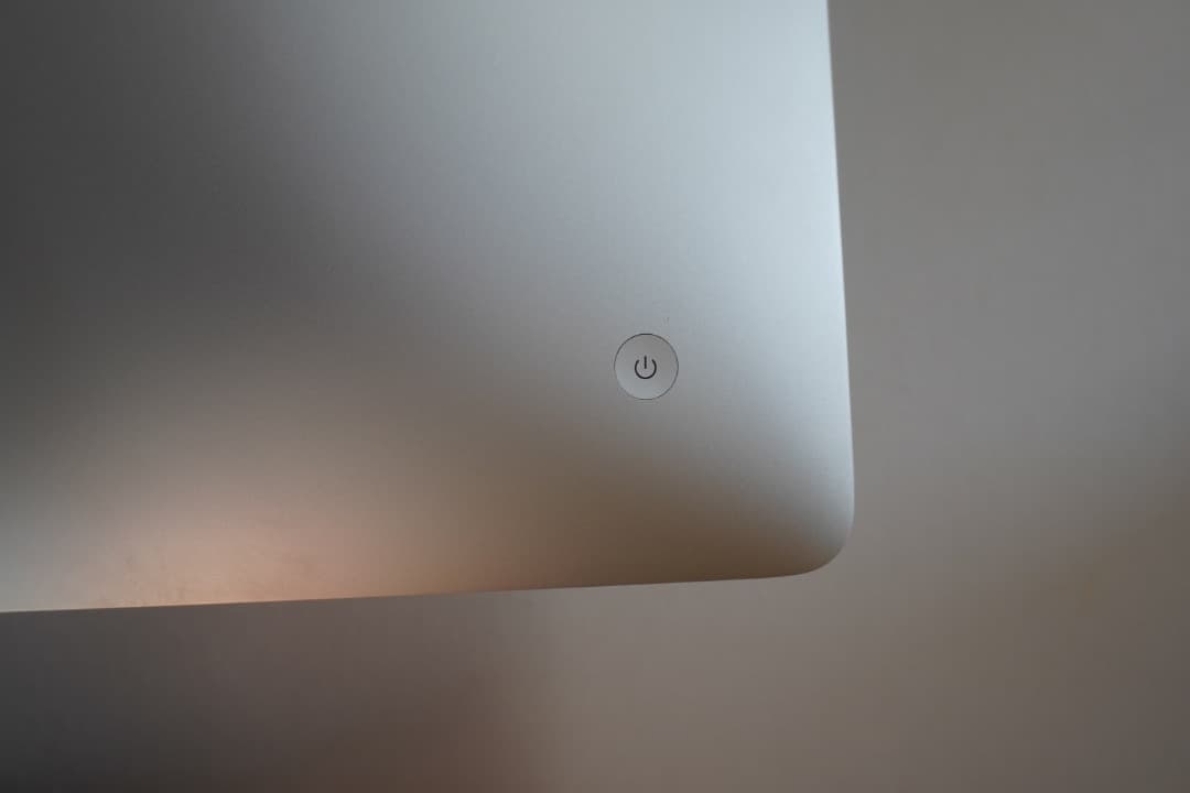 iMac 21.5 Late2013 SSD500GB メモリ16GB 美品