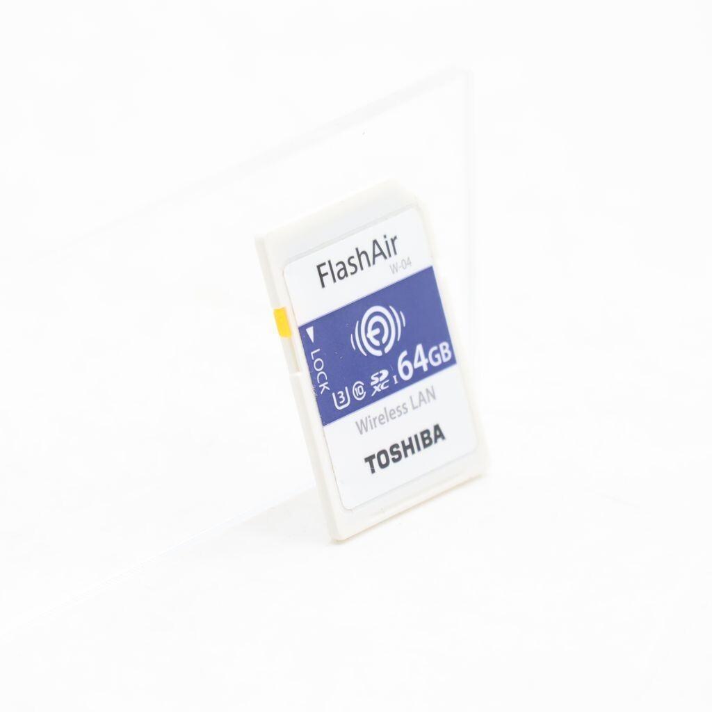 東芝 64GB UHS-1Flash Air SD-UWA064G #4162