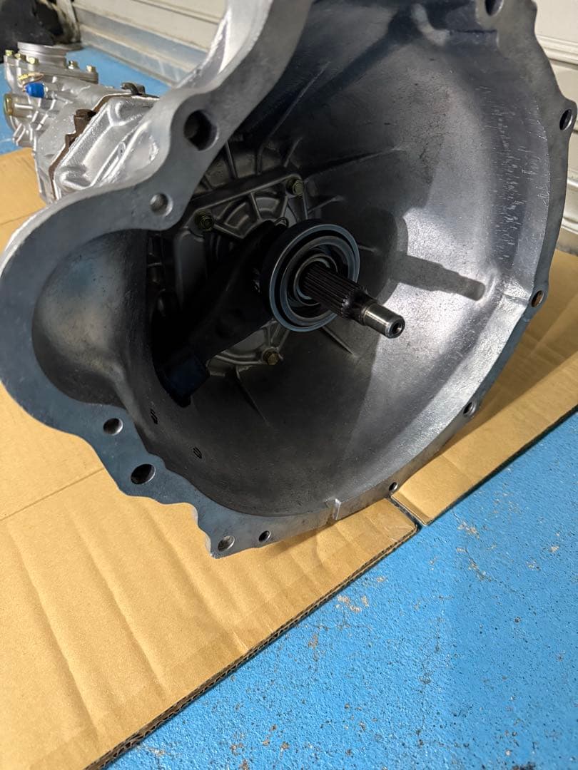 71cミッション オーバーホール済み　L型エンジン　S30Z 加工済み　71B釜