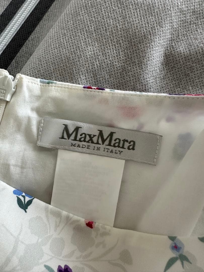 （美品）MaxMara 花柄ワンピース