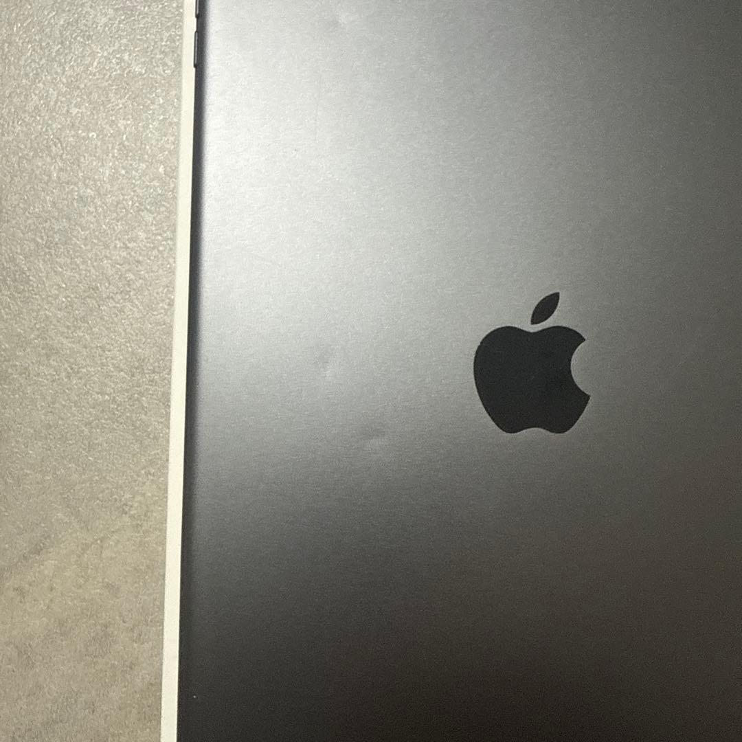 iPad 第9世代 64GB スペースグレー