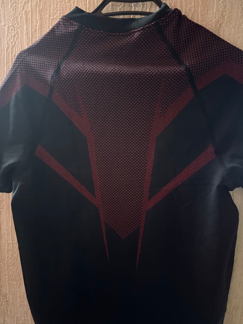  ONYX V5 RED×BLACK S-size