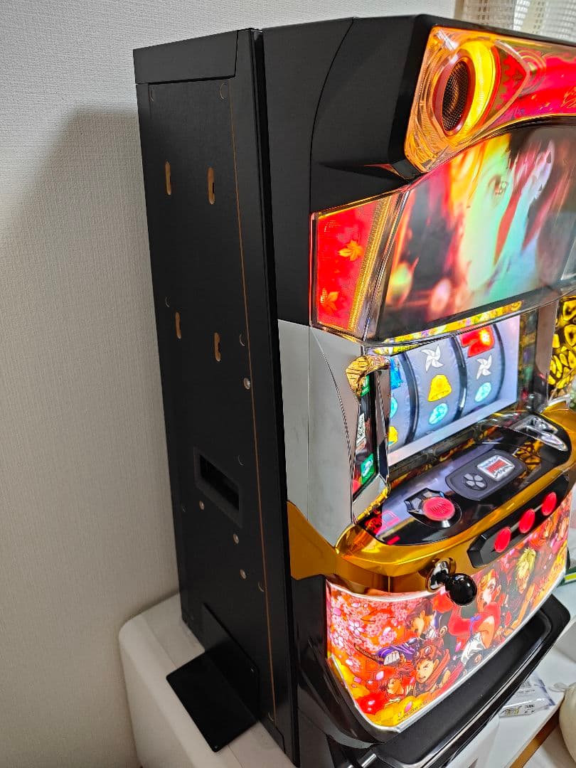 最終値下げ！！　パチスロS 甲鉄城のカバネリ実機送料込み！