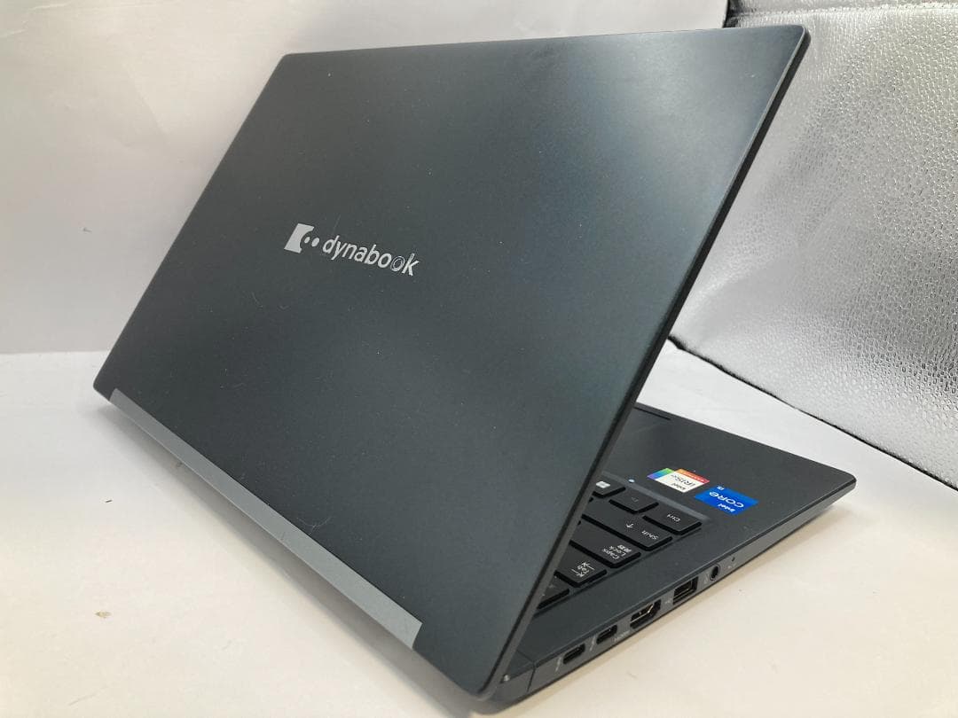 Dynabook G83 第12世代i5/16G/SSD512G/軽量978g