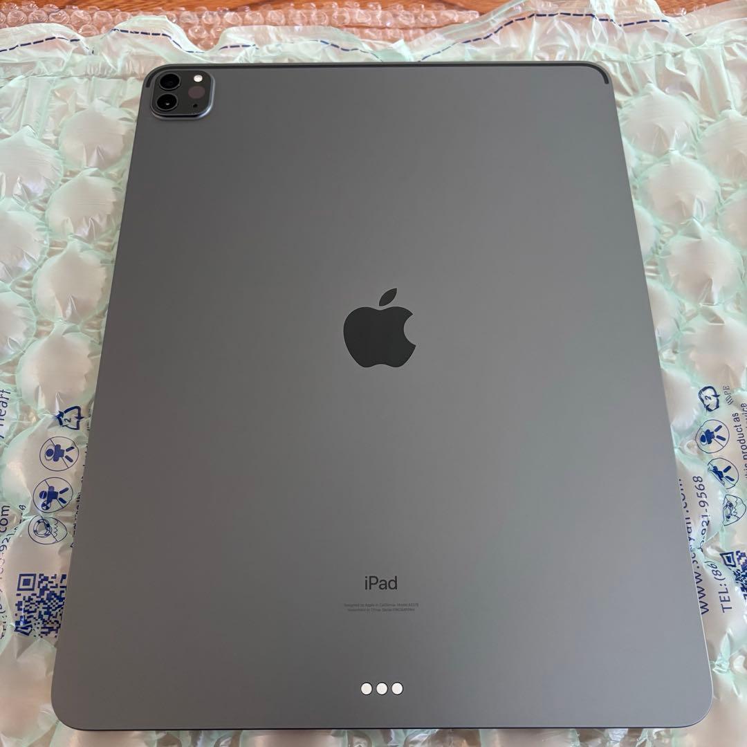 美品／iPad pro 12.9インチ・第五世代・256G・Wi-Fiモデル