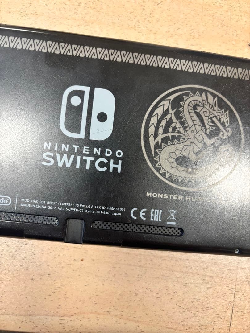 【ジャンク】Nintendo Switch モンスター ハンターエディション