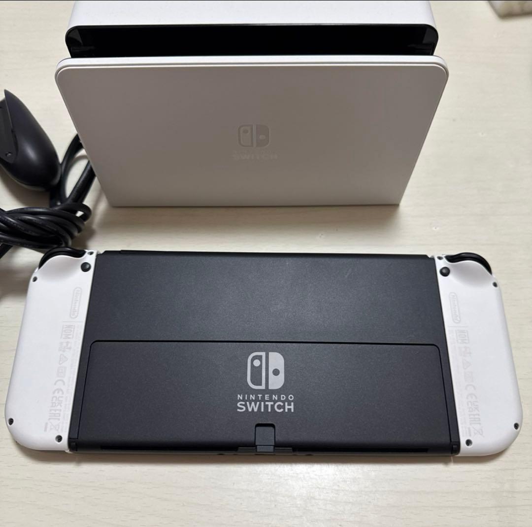 Nintendo Switch 本体 ホワイト/ブラック