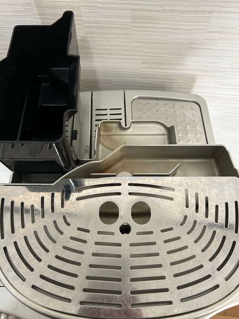 DeLonghi デロンギ 全自動エクスプレッソマシン ESAM1500DK