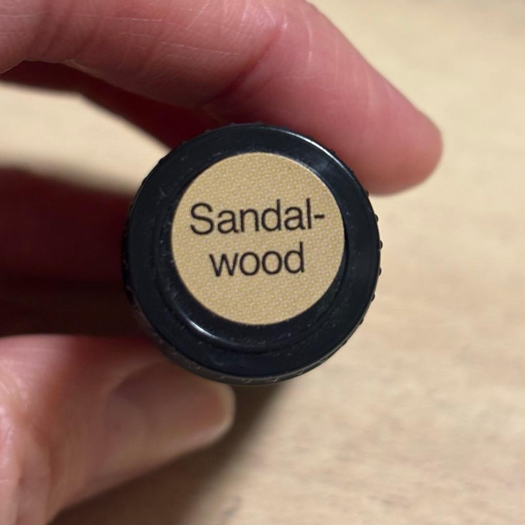 エッセンシャルオイル doTERRA Sandalwood 5 mL