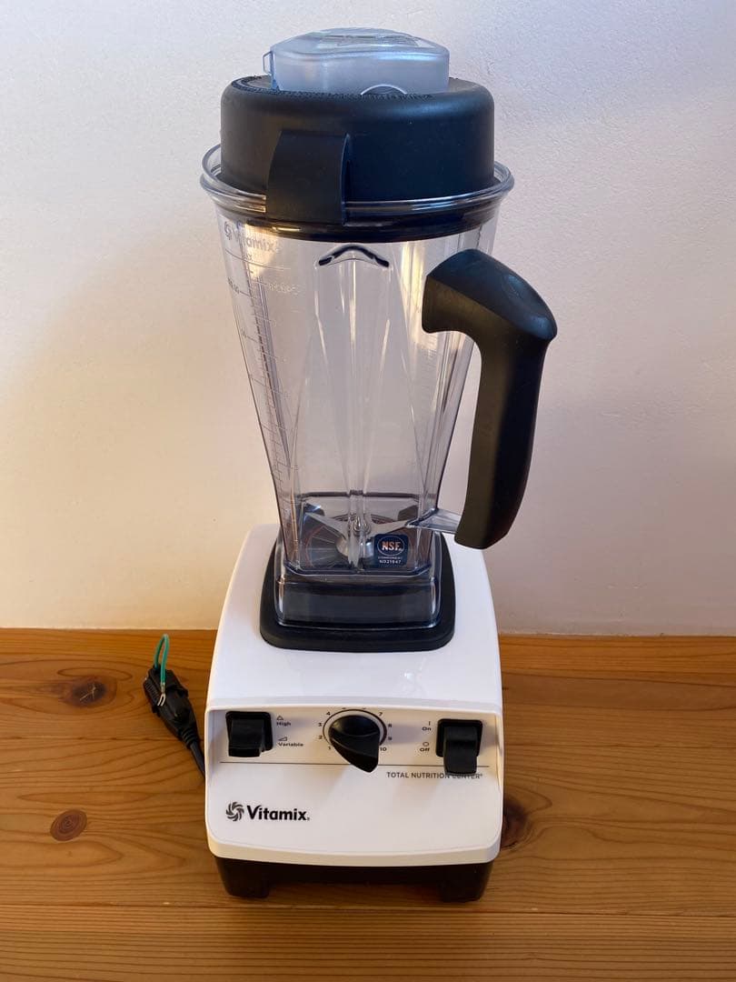 Vitamix VM0111 高性能ブレンダー