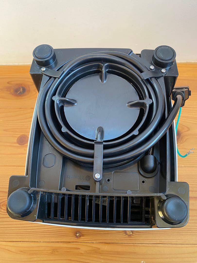 Vitamix VM0111 高性能ブレンダー
