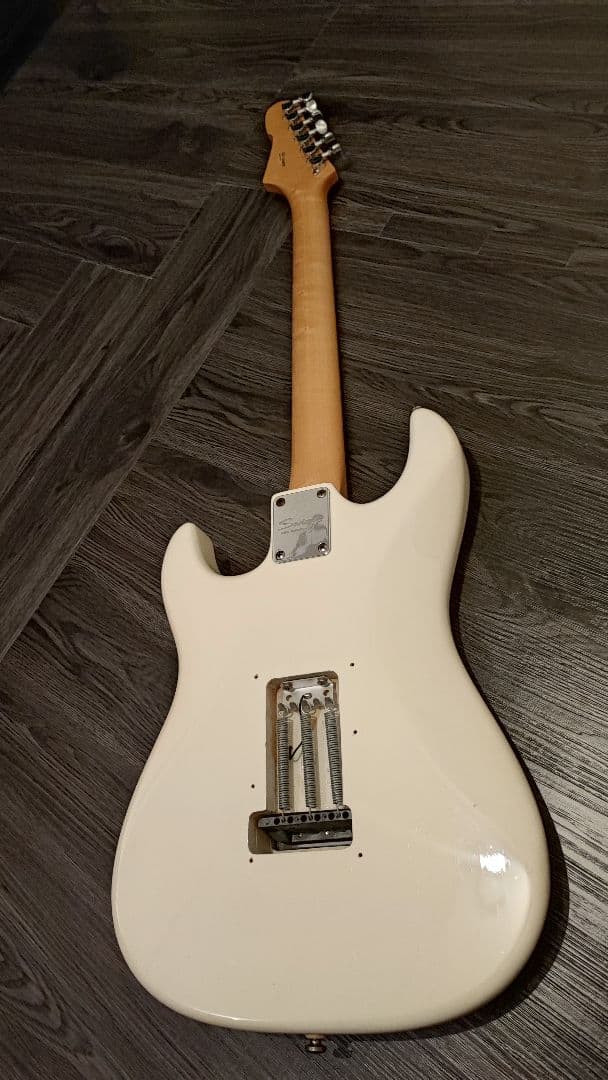 Swing Guitar Technology　ストラトキャスター