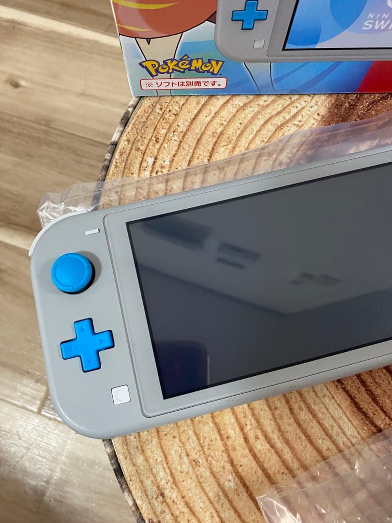 Nintendo Switch Lite ザシアン ザマゼンタ ポケモンモデル