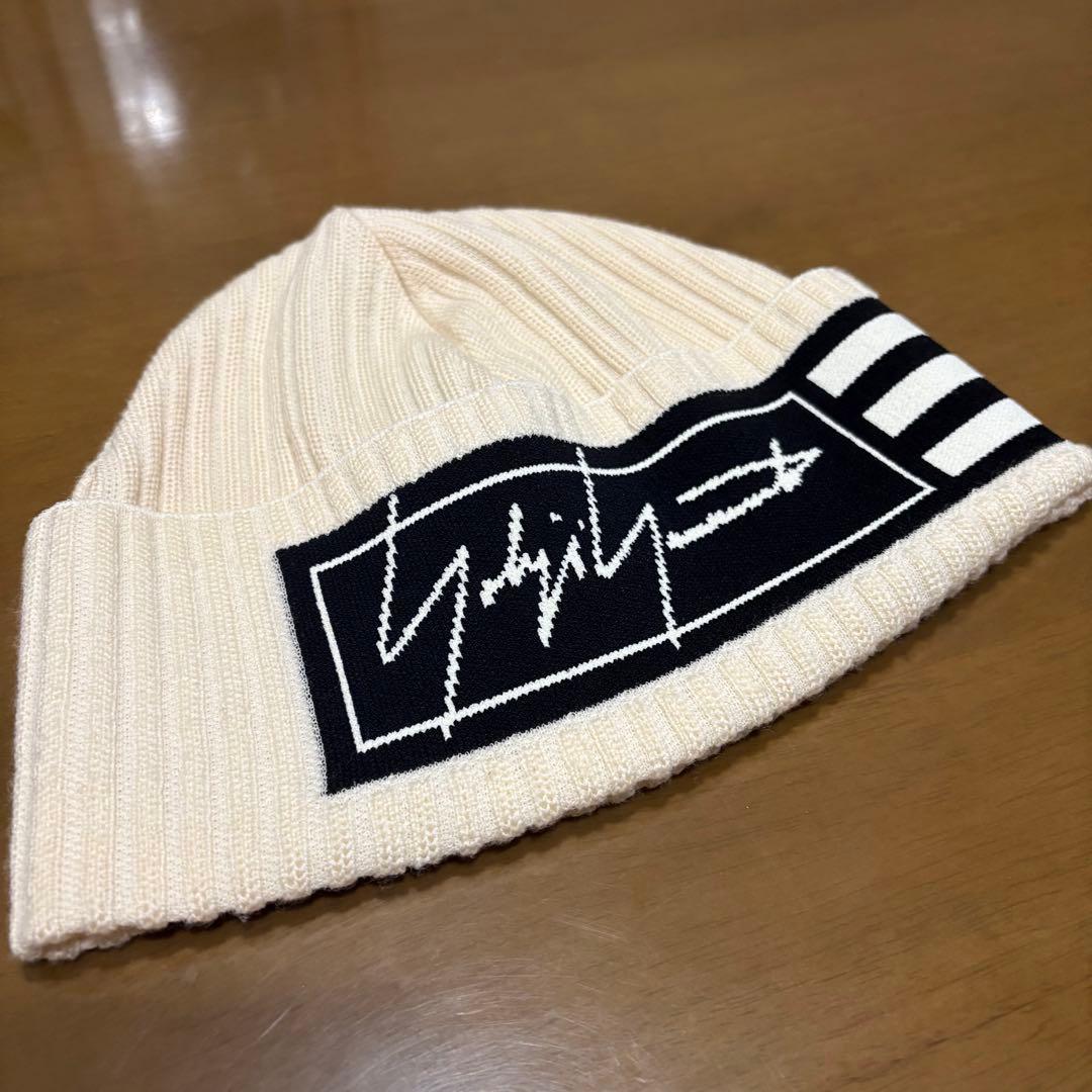 【極美品】Y-3 ワイスリー ニット帽 白