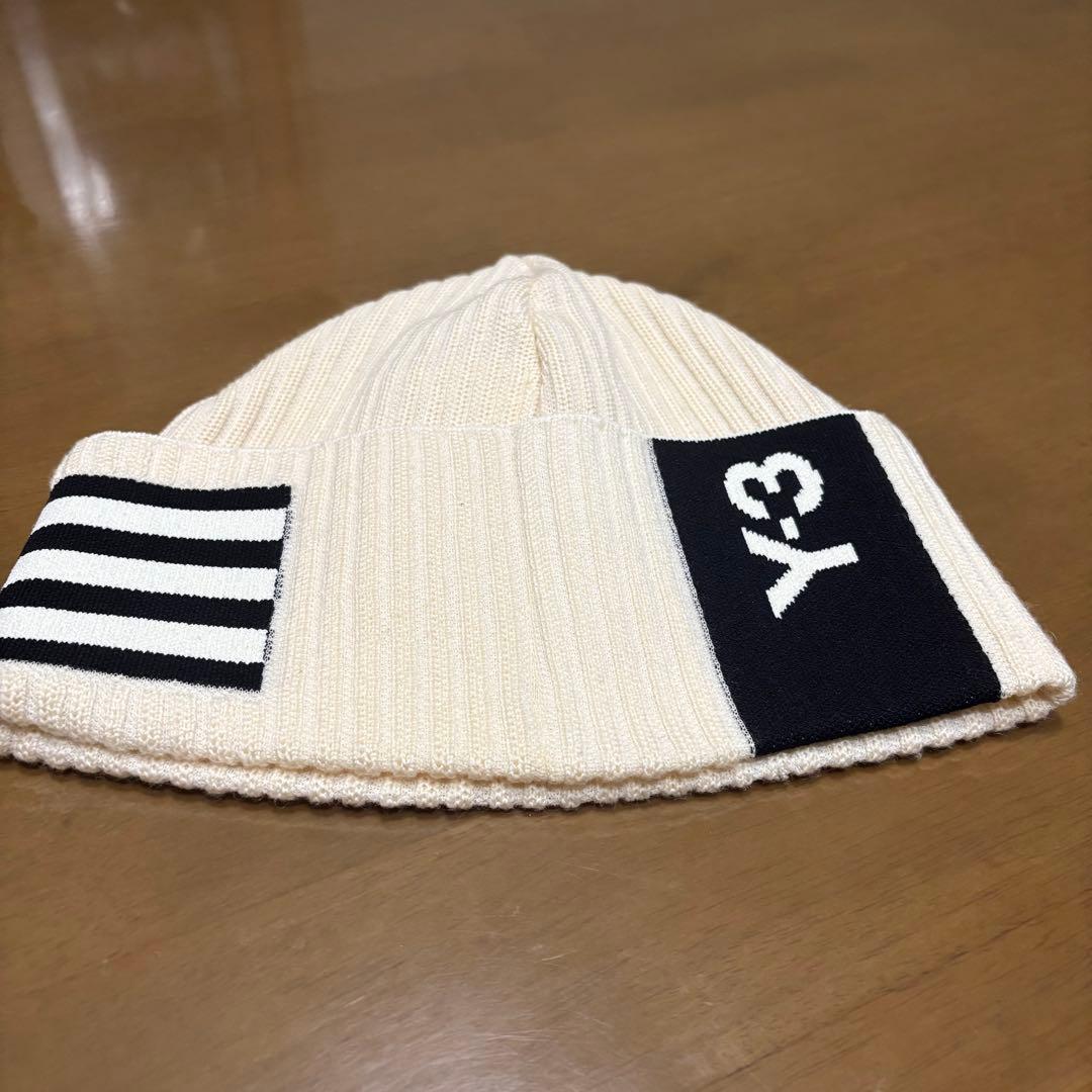 【極美品】Y-3 ワイスリー ニット帽 白