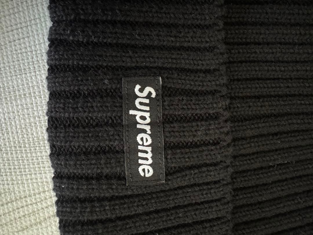 【新品未使用】supreme ビーニー　ニット帽