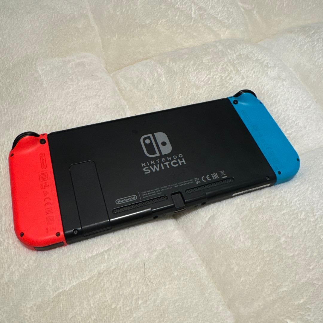 美品　Nintendo Switch ネオンブルー/ネオンレッド 箱無し