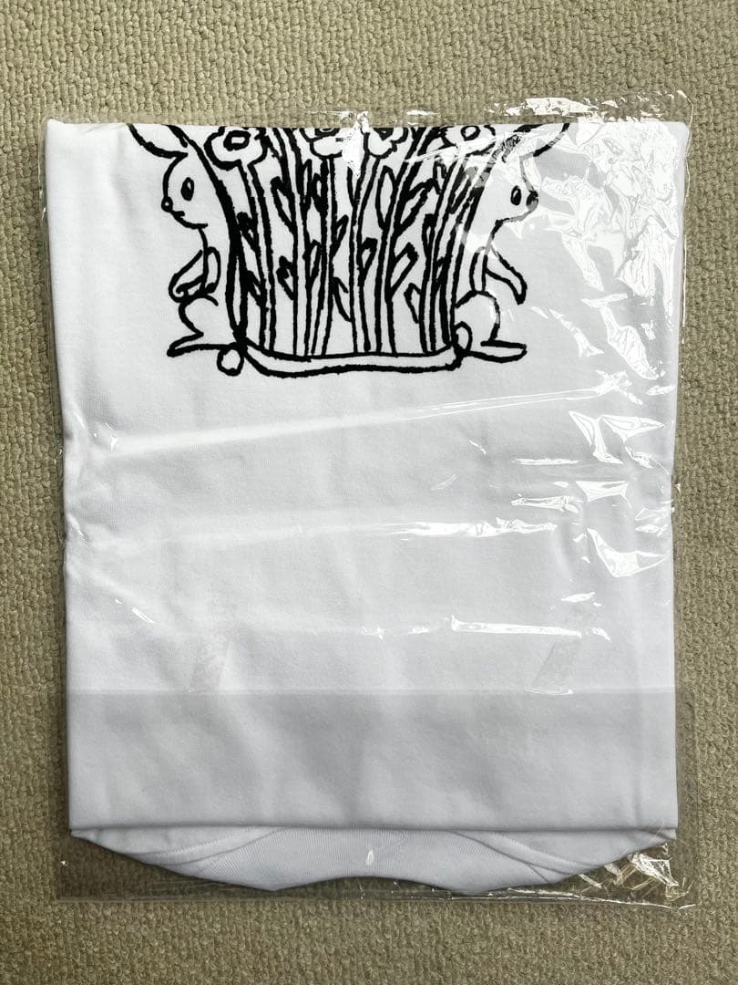 ミナペルホネンmina perhonenつぐ展プリントTシャツ　白　Lサイズ