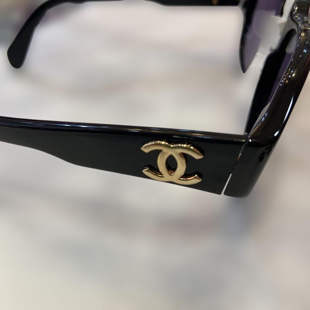CHANEL アイコニックサングラス 紫色レンズ