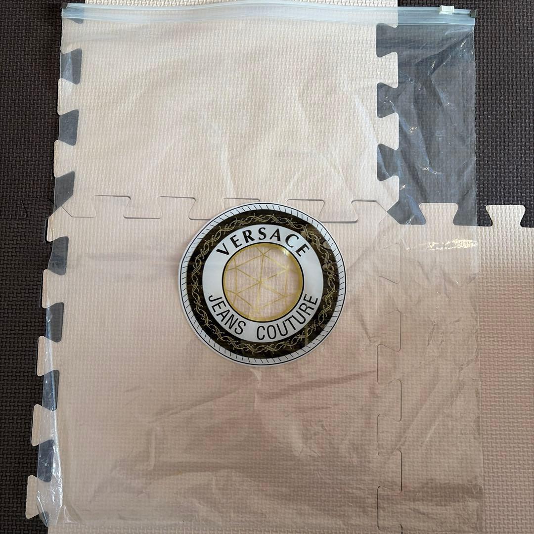 ヴェルサーチジーンズクチュール 新品未使用Tシャツ