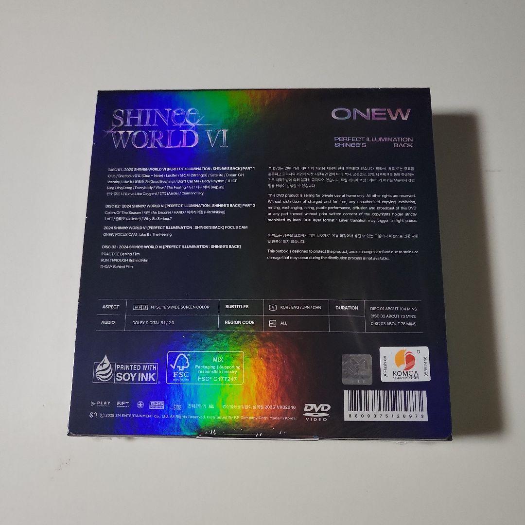 オニュ★SHINee WORLD Ⅵ　新品未開封　DVD　トレカ