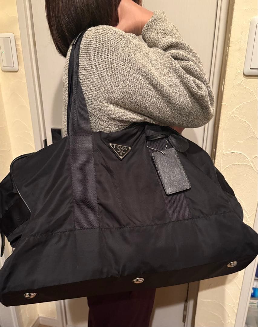 【Mii】PRADA ブラック ボストンバッグ