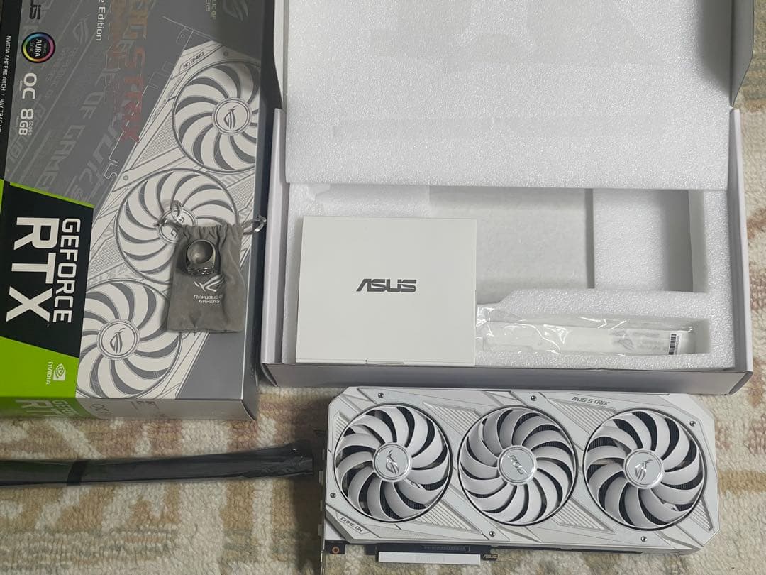 グラフィックボード・グラボ・ビデオカード ROG Strix GeForce RTX 3070