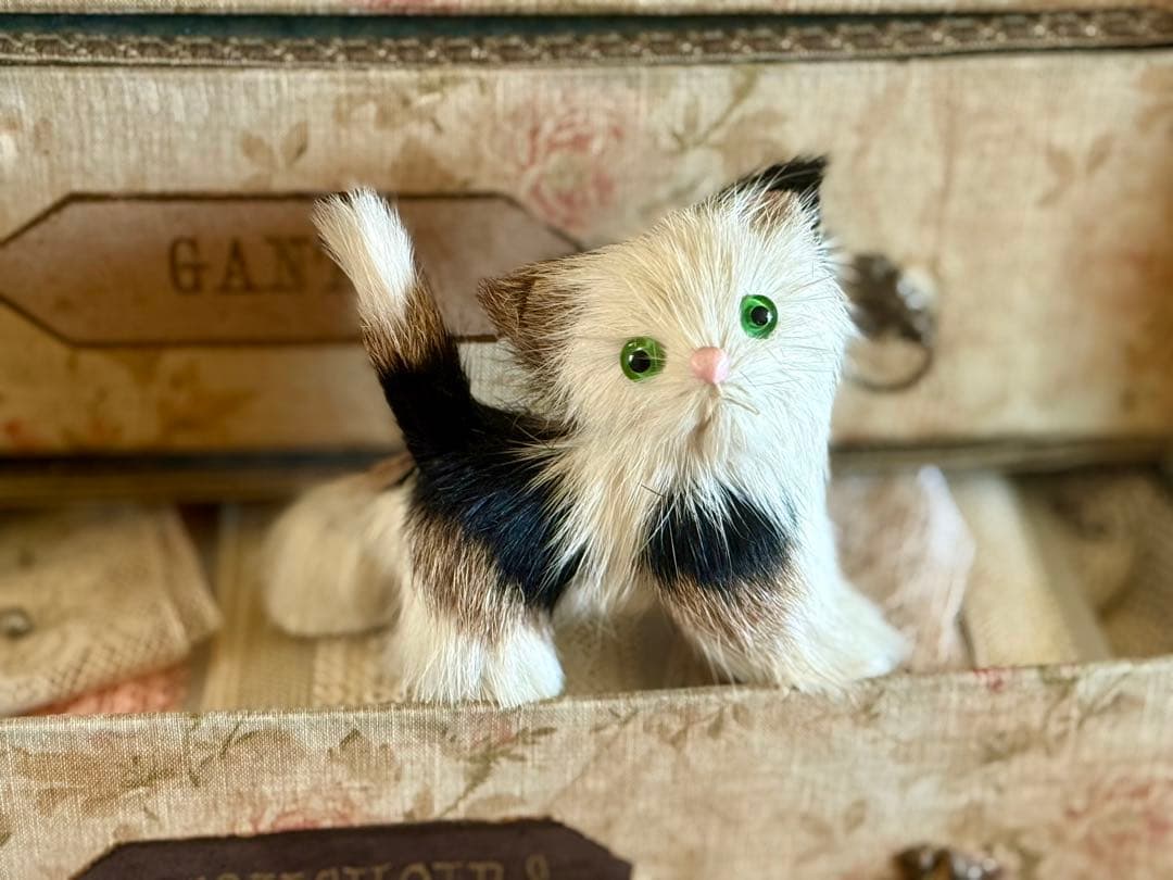 アンティーク　ねこ　猫ちゃん　ドール