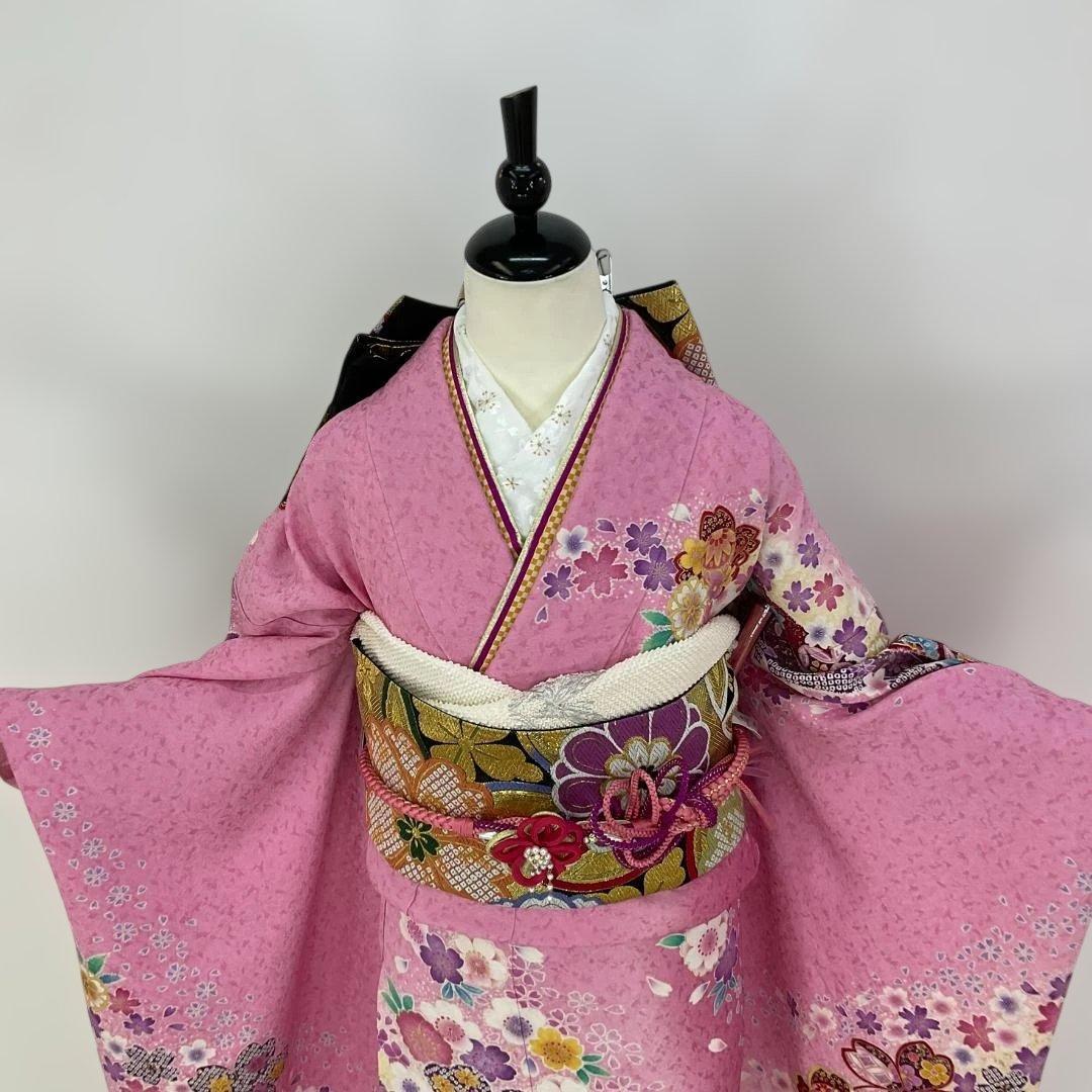 正絹お振袖 ピンク 変わり紋織り地　Mサイズ　仕立て上がり品　美品