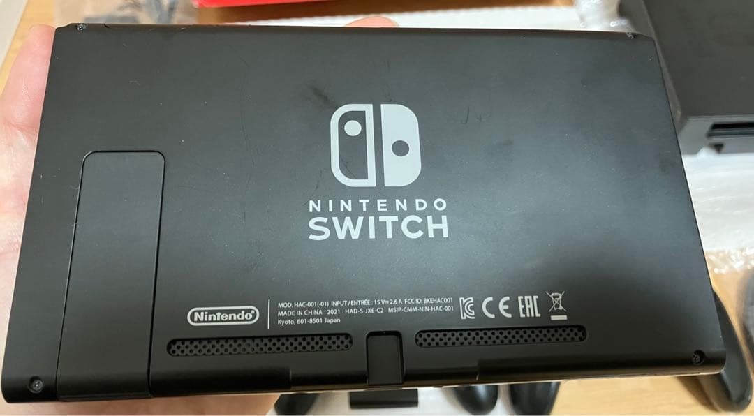 NINTENDO SWITCH 2021年製 バッテリー強化版 プロコン付 中古