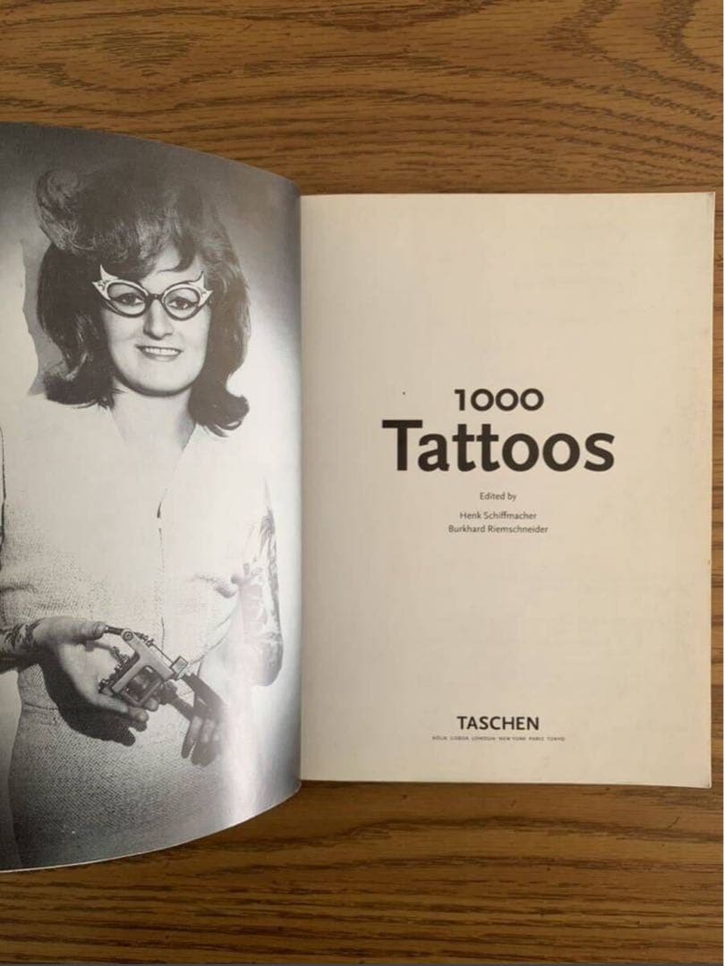 1000 TATTOOS TRUE LOVE TASCHEN タトゥー 刺青