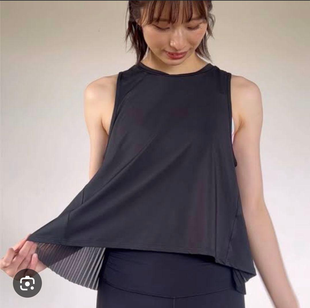 SUKALA バックプリーツタンクトップ M 新品