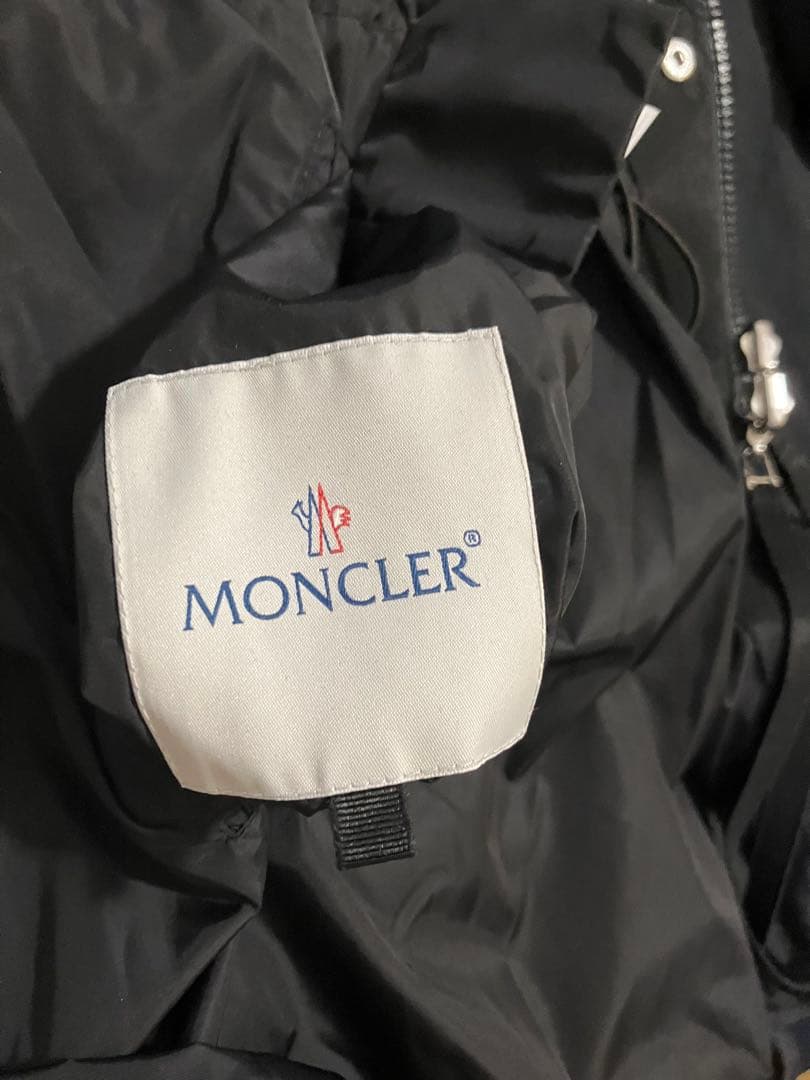 Moncler モンクレール Sacaiコラボ　リバーシブルコート　yuki