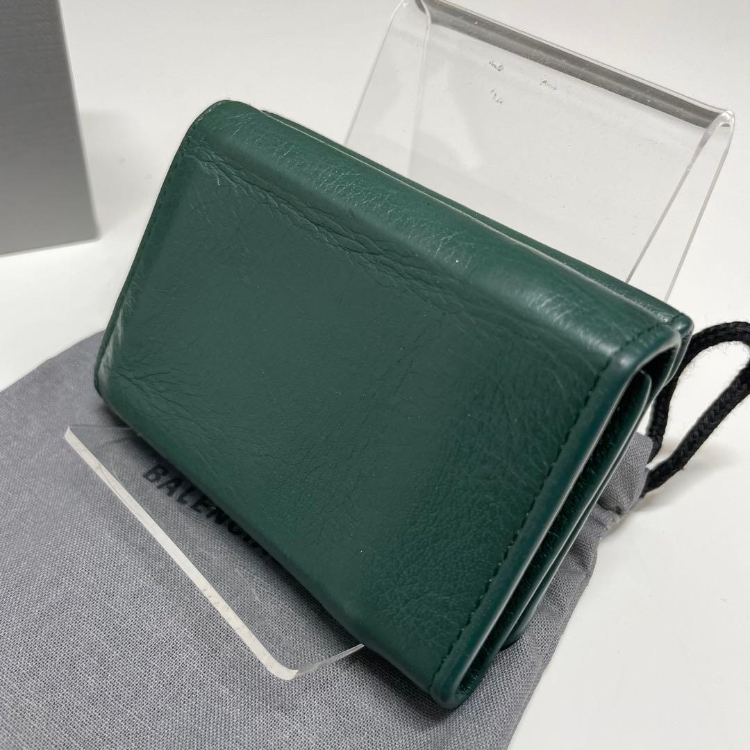 ギ*ス様 BALENCIAGA グリーンレザー 三つ折り財布