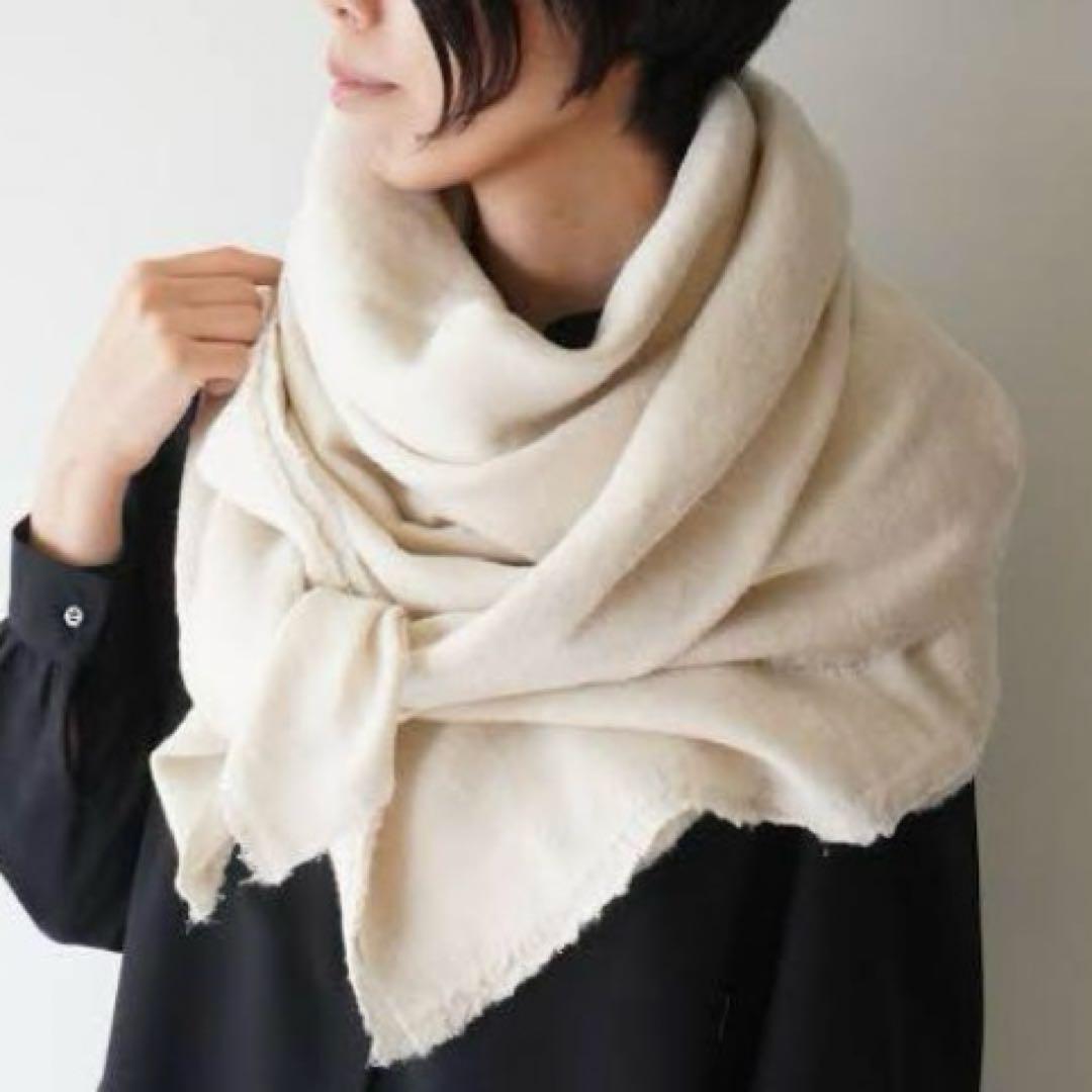 小物 Honnete Wide Stole