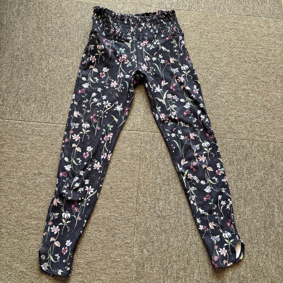 スカーラ　レギンス