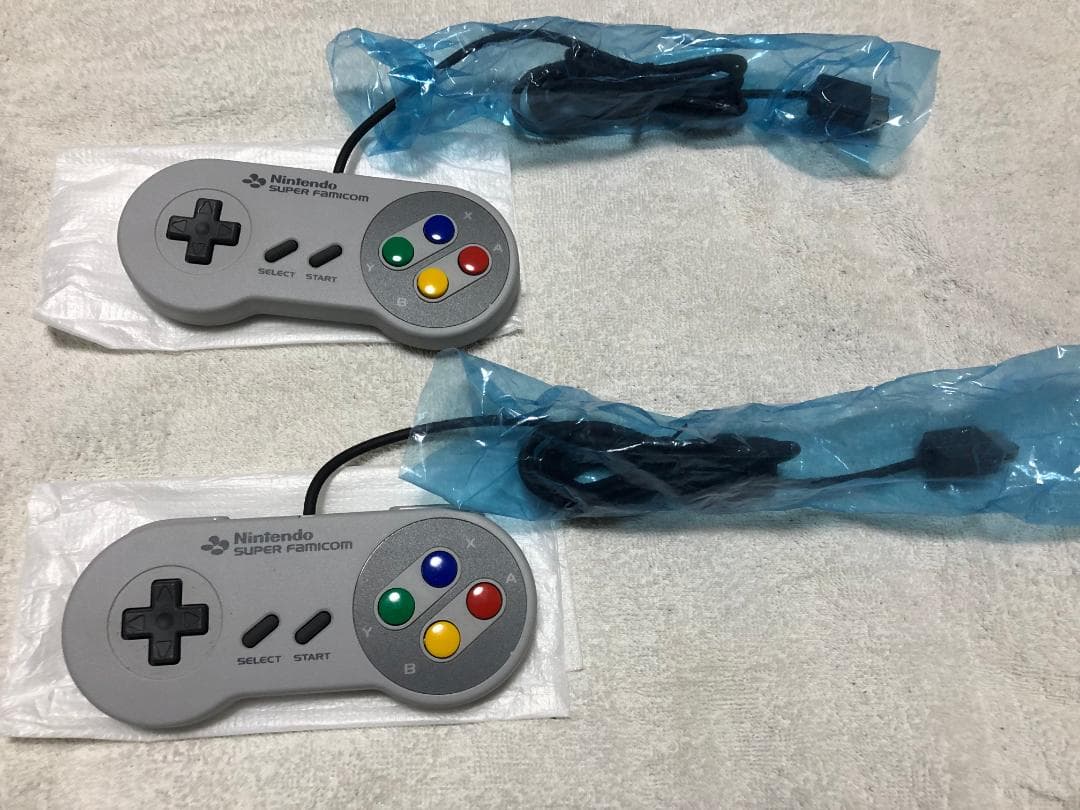 美品　ニンテンドークラシックミニ　スーパーファミコン 任天堂