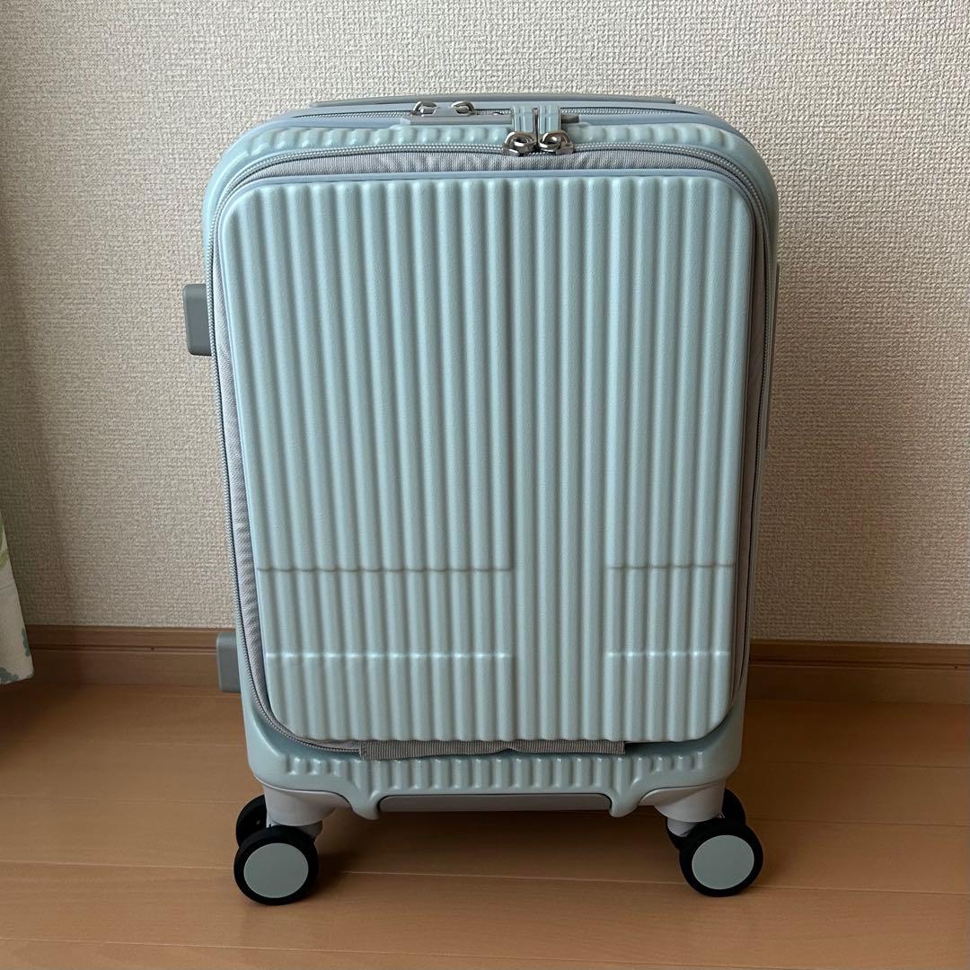 イノベータースーツケース inv30 21L ペールブルー 機内持ち込み可