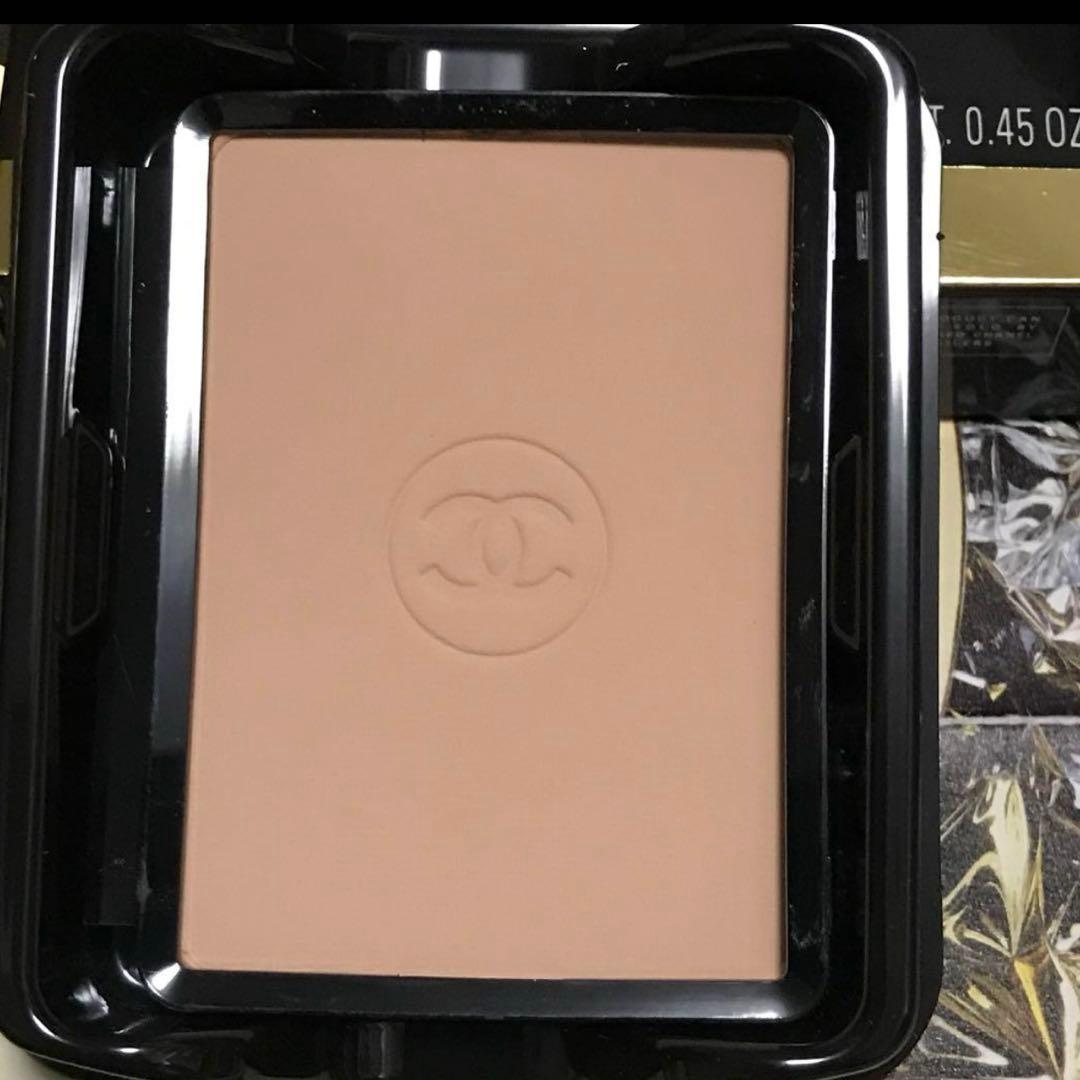 ✨新品☆CHANEL☆ウルトラ ル タン コンパクト # B10【リフィル】
