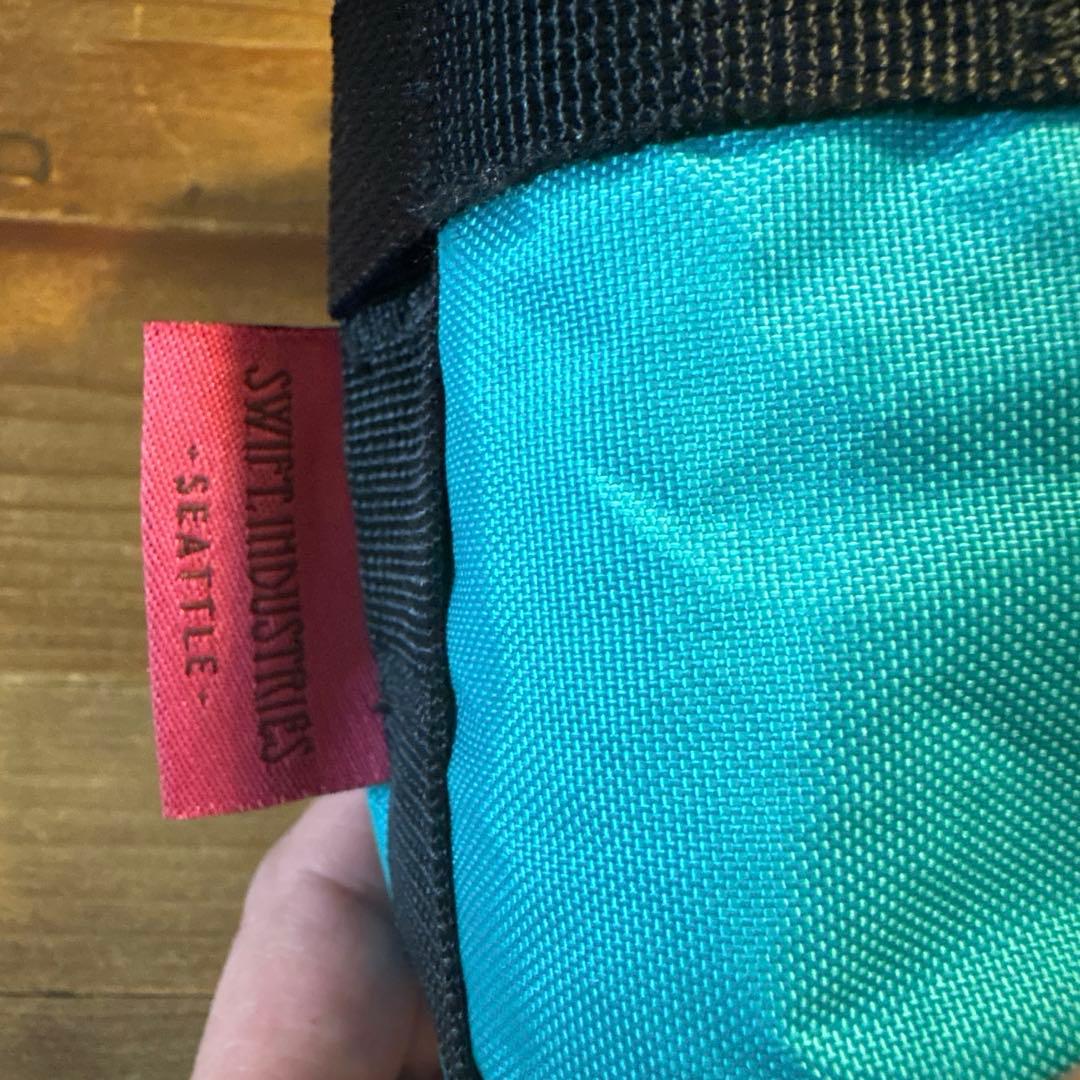 SWIFT INDUSTRIES ステムバッグ