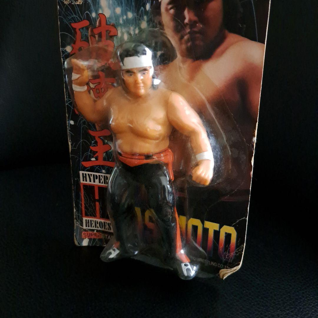 新日本プロレス　スーパースターフィギュア　アントニオ猪木　橋本真也