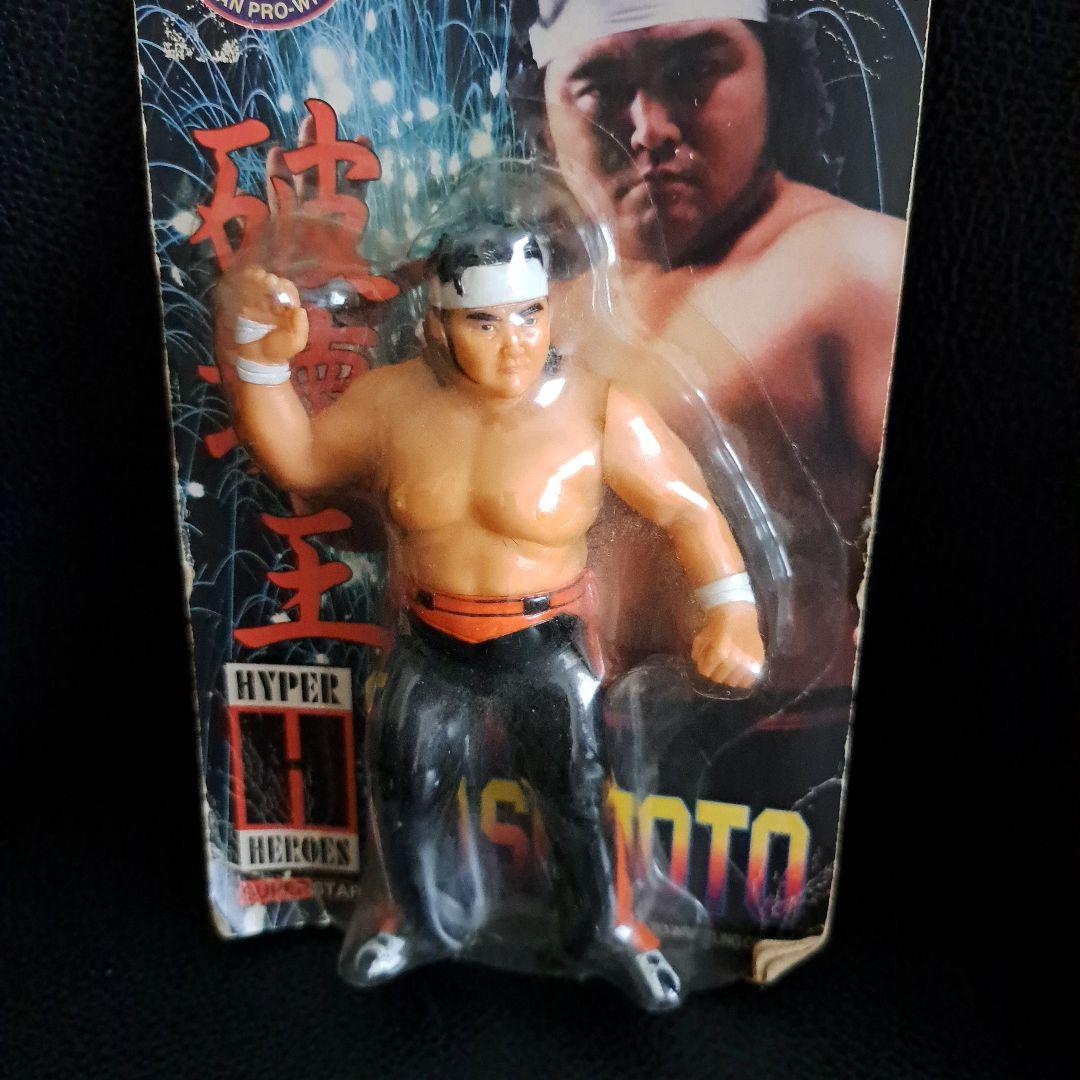 新日本プロレス　スーパースターフィギュア　アントニオ猪木　橋本真也