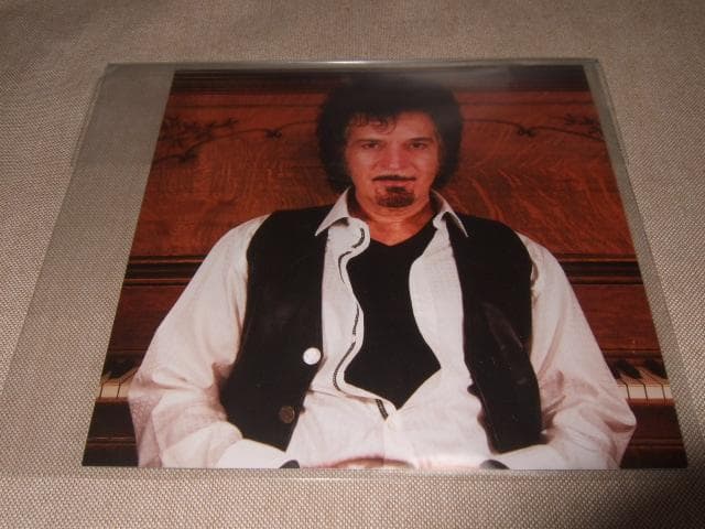 GINO VANNELLI,直筆サイン入り,ジノ・ヴァネリ,AOR