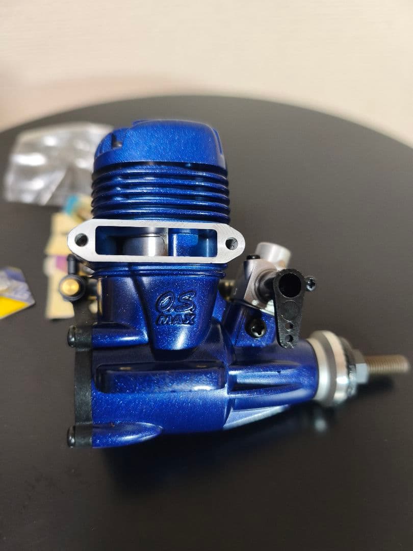 OSエンジン MAX 40LA 新品 青 マフラー無し