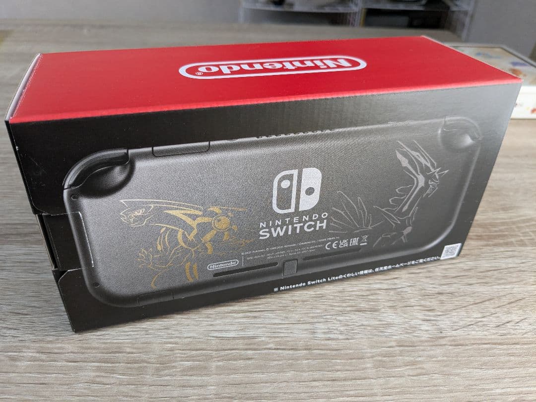 Nintendo Switch Lite ディアルガ・パルキア（箱・充電器付き）