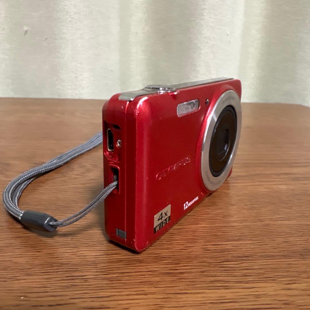 オリンパス　VG-110 コンパクトデジタルカメラ　デジカメ