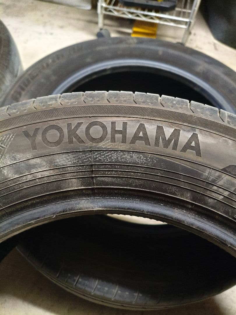 205/60R16 YOKOHAMA BluEarth-RV 4本セット