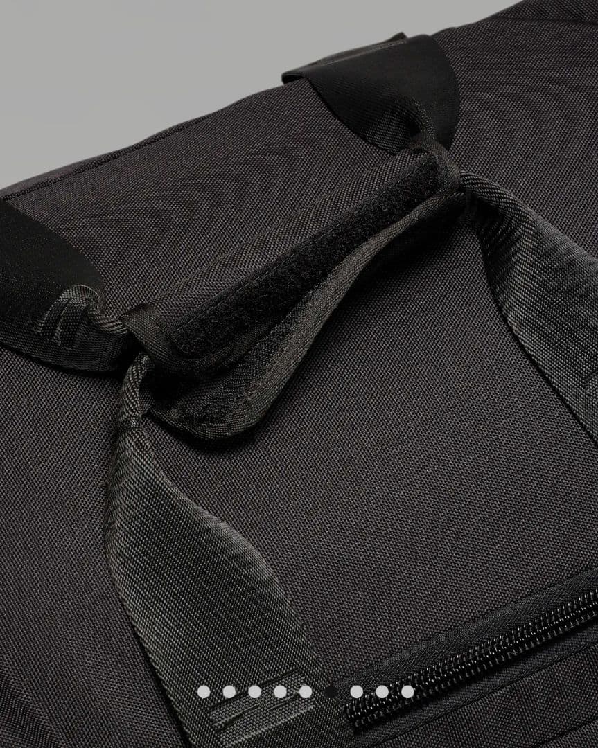 NIKE　新品　Jordan 　ボストンバッグ 　ブラック　63L　完売カラー
