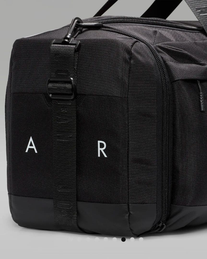 NIKE　新品　Jordan 　ボストンバッグ 　ブラック　63L　完売カラー