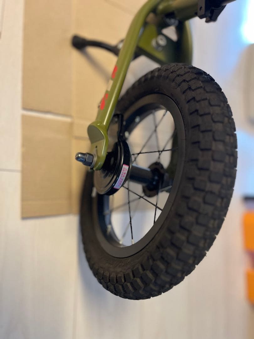 LOG KICKER（ログキッカー） バランスバイク 12インチ カーキ